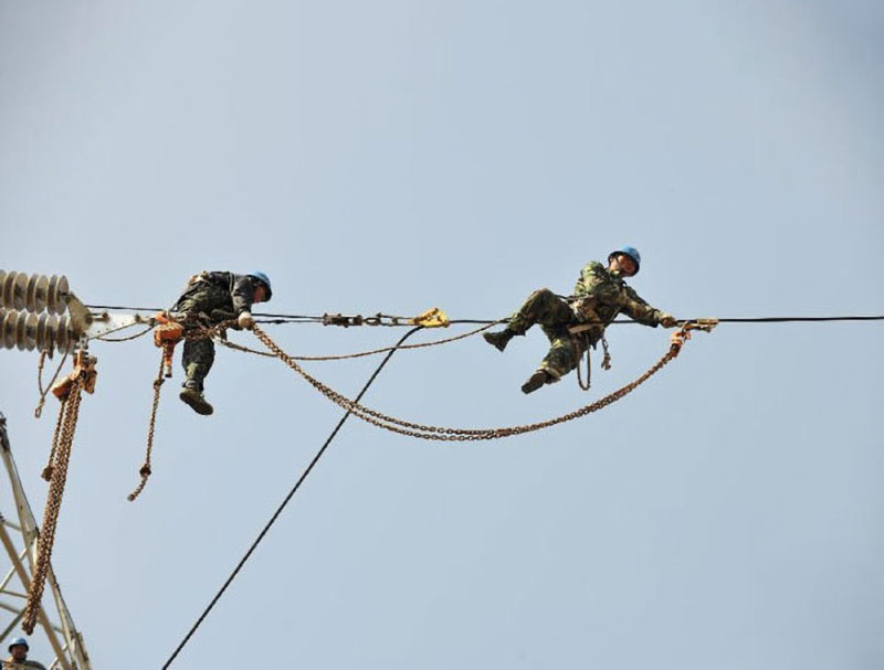 高空設(shè)施安裝